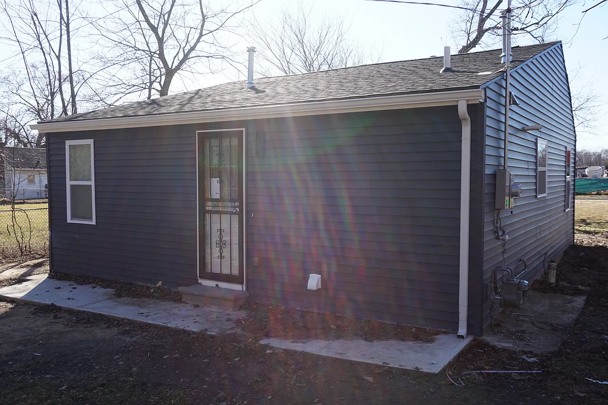 Building Photo - 3133 Bayhan St