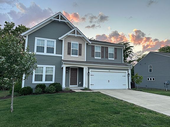 2nd image of 127 Blue Ridge Cir