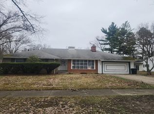 15659 Henley Rd, East Cleveland, OH 44112