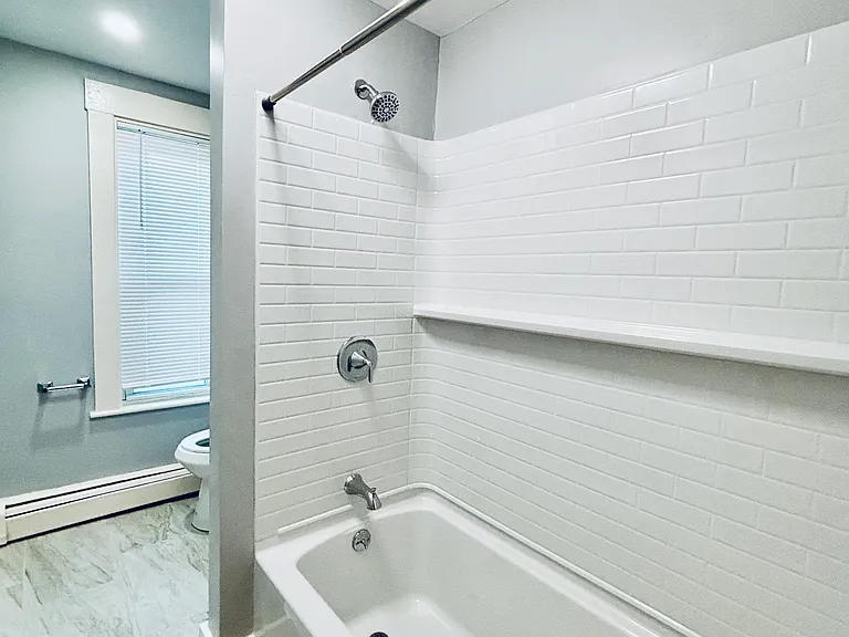 11 Congress St #2 — Photo 10
