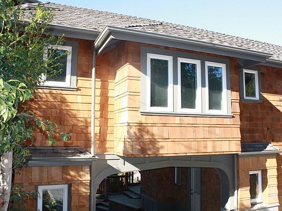 3rd image of 20 Crolona Heights Dr