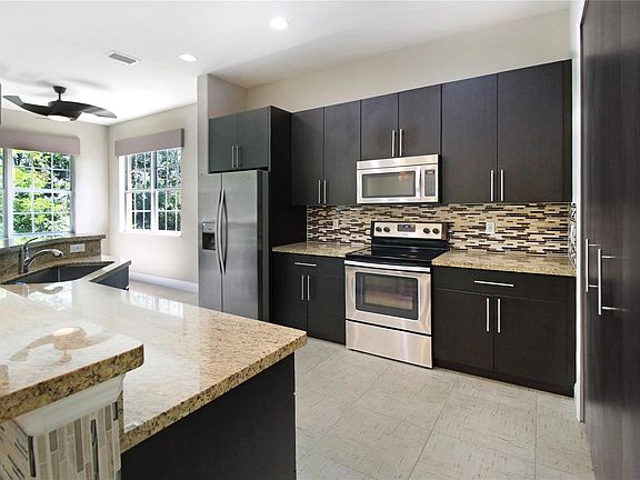 3rd image of 12801 NW 83rd Court #23-F