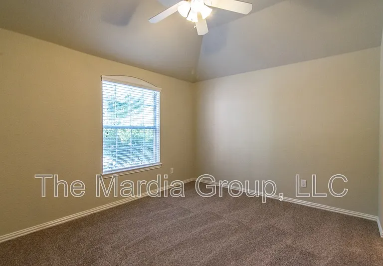 5403 Exeter Dr — Photo 30