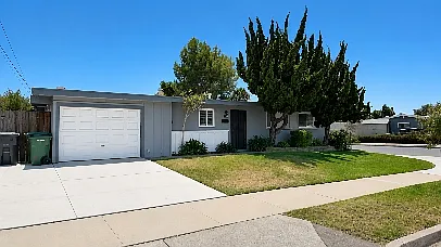 1201 Holly Ave — Photo 12