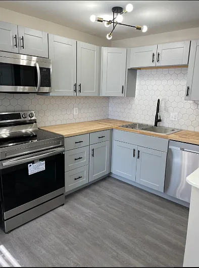 3335 Benton St #4 — Photo 1