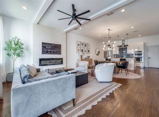 712 Rainwater Rd #7, Dallas, TX 75218