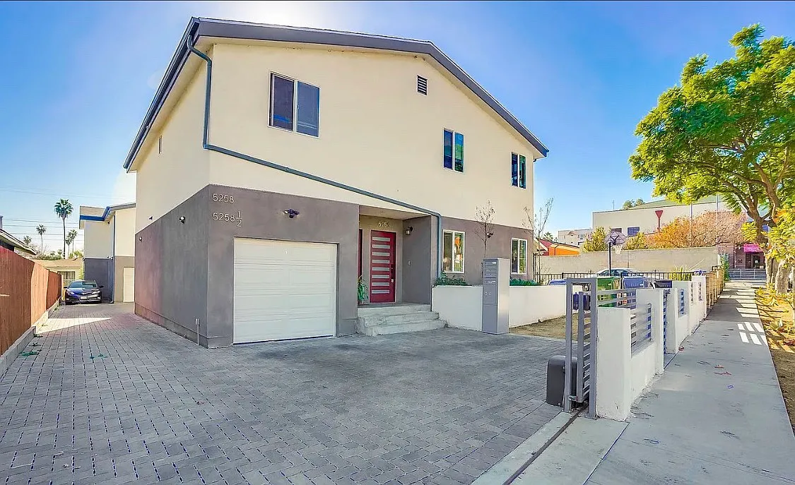 3 bed, 1250 sqft, $3,595 — Photo 1