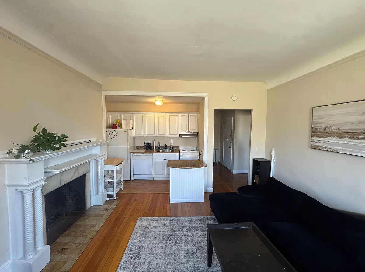 Building Photo - 479 Beacon St #41
