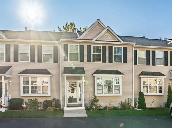 36 Linda Ln, Aston, PA 19014