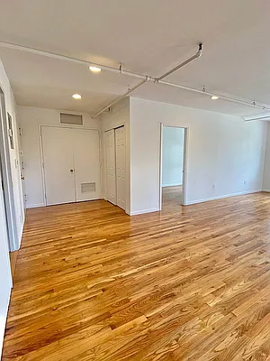 Rented by Blue City Realty LLC | media 14