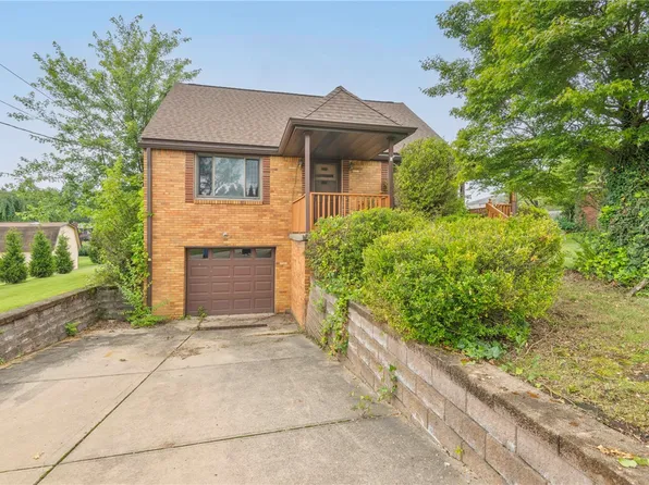 14270 Horseshoe Dr N, McKeesport, PA 15131