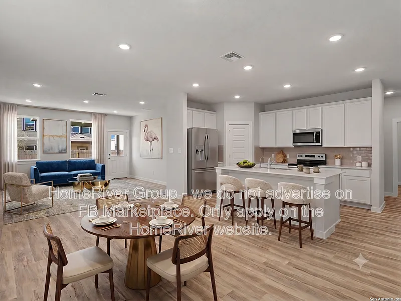 4 bed, 2.5 bath, 2165 sqft, $1,945 — Photo 2