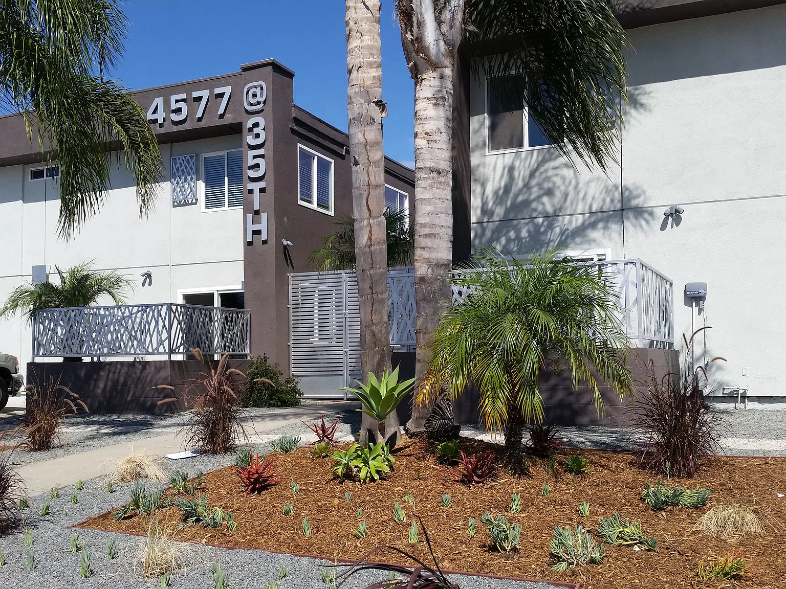 2 bed, 1.5 bath, $2,695 — Photo 1