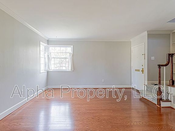 5th image of 100 Lewis Dr Unit 6-D
