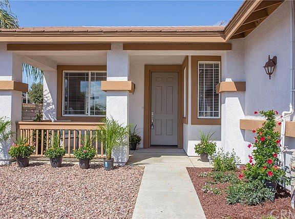 3rd image of 41247 Coolidge Cir