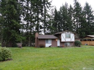 948 Yoder Ln NE, Bremerton, WA 98311