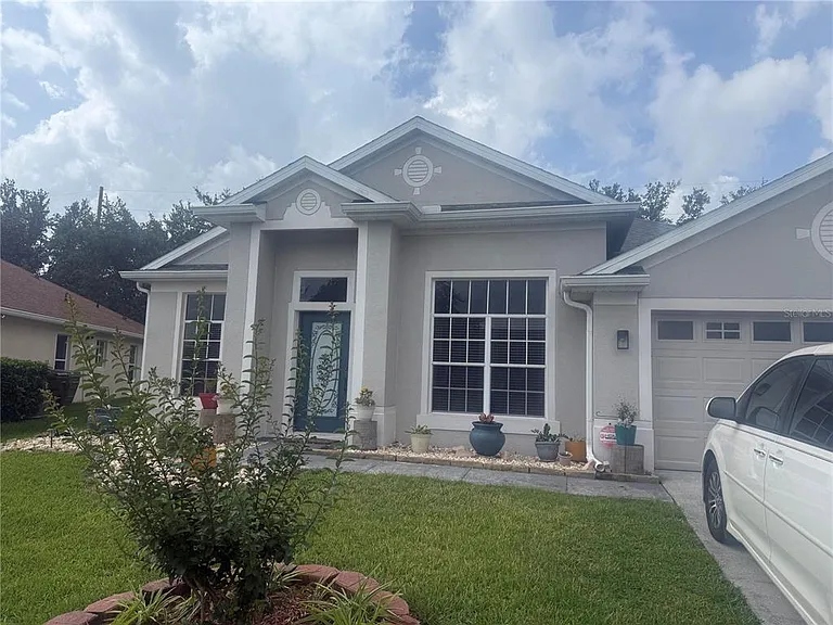2877 Oconnell Dr — Photo 1