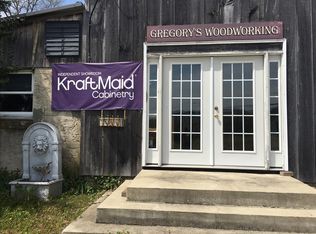 2080 Memorial Hwy, Oley, PA 19547