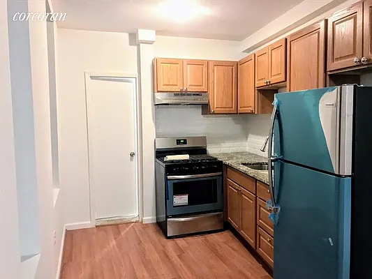 Rented by Douglas Elliman | media 4