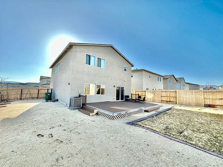 6600 Barn Stall Way — Photo 36