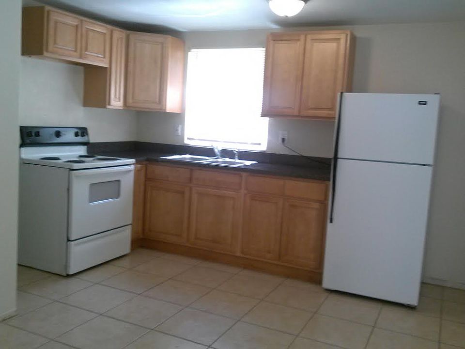 2nd image of 2345 Tanglewood St APT G