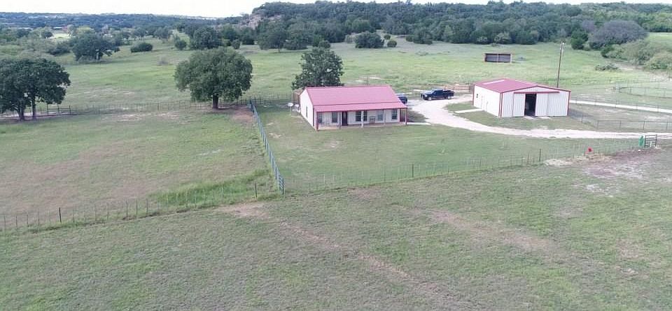 1st image of 2605 Horsemans Dr