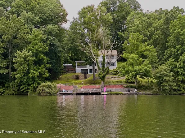 155 Baylors Lake Rd, Nicholson, PA 18446