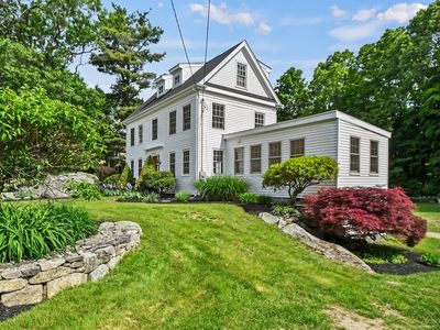 210 Wood St, Hopkinton, MA, 01748