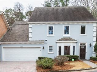 1050 Huntcliff, Sandy Springs, GA 30350