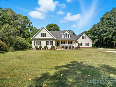 710 McDowell Pl, Stanley, NC, 28164