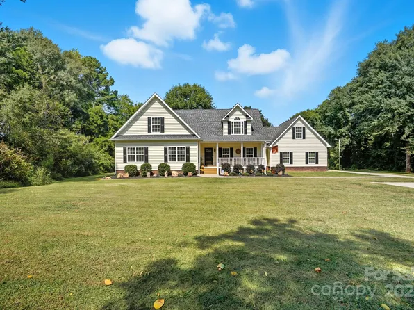 710 McDowell Pl, Stanley, NC 28164