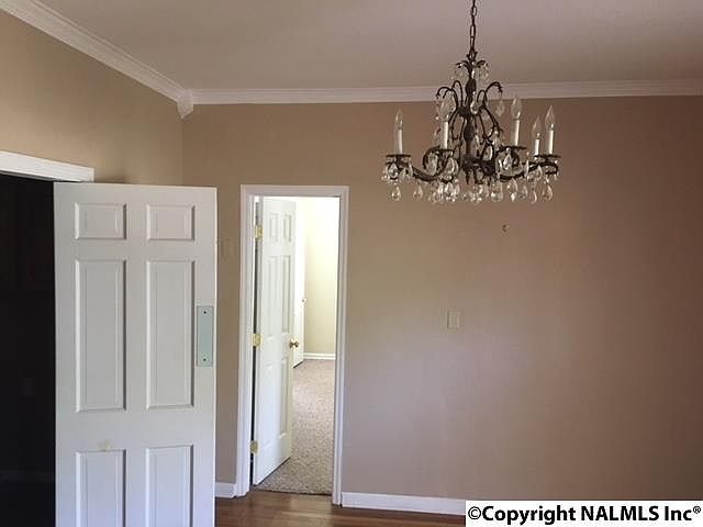 2nd image of 812 14th Ave SE