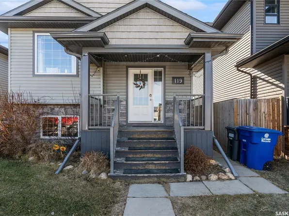 119 Maningas BEND, Saskatoon, SK S7S 1N1