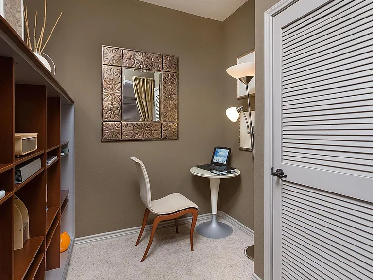 Estancia Townhomes — Photo 14
