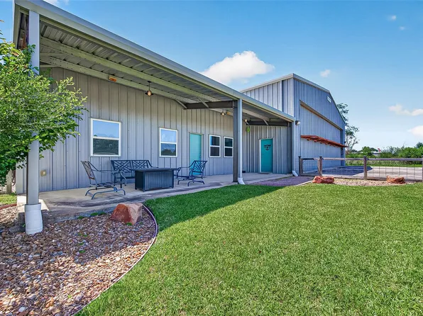 22610 Cessna Rd, Needville, TX 77461
