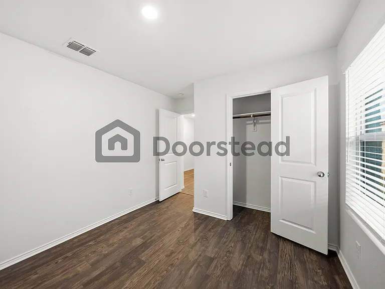 1213 Wildflower St — Photo 12