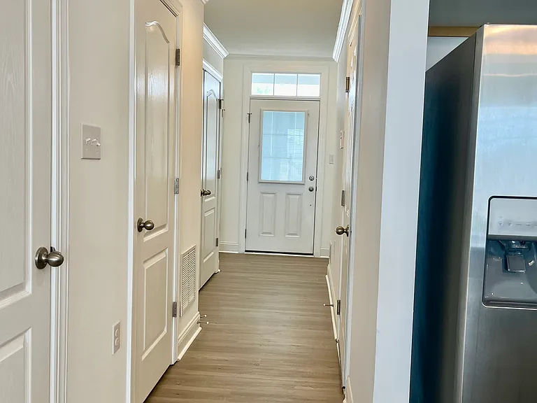 100 Oflannery Ct — Photo 4