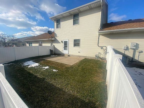4th image of 1019 Wildflower Ln