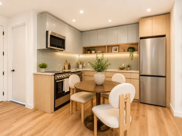 217 Cabrini Boulevard image 1 of 8