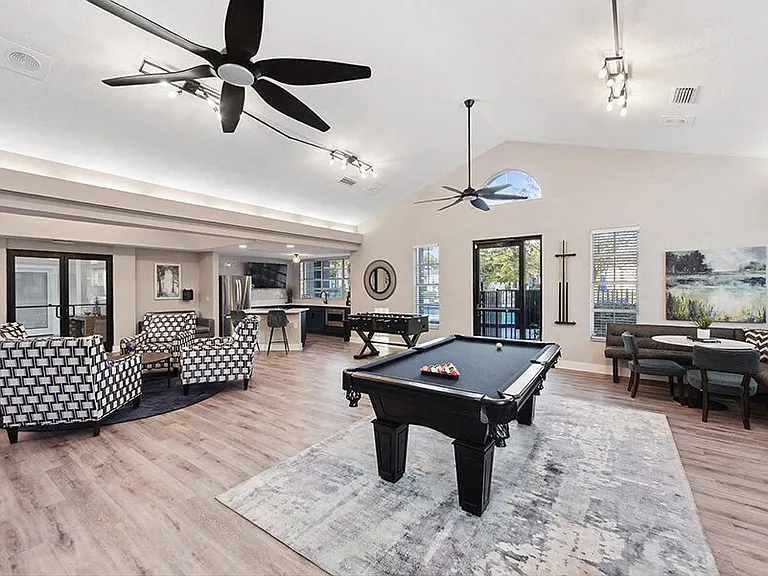 Vue at Baymeadows — Photo 28