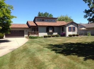 8121 E Atherton Rd, Davison, MI 48423