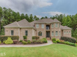 180 Hayden Ct, Fayetteville, GA 30215