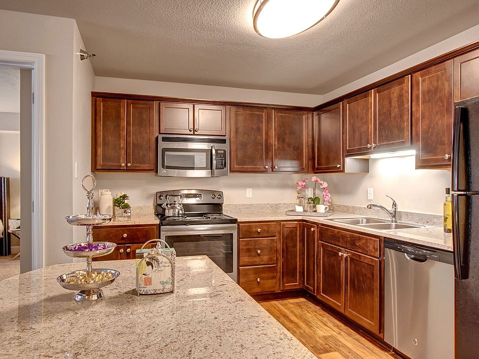 Fairways Kitchen with Stainless Steel Appliances