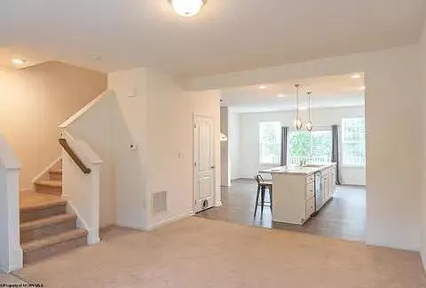 183 Falling Leaf Ln — Photo 2