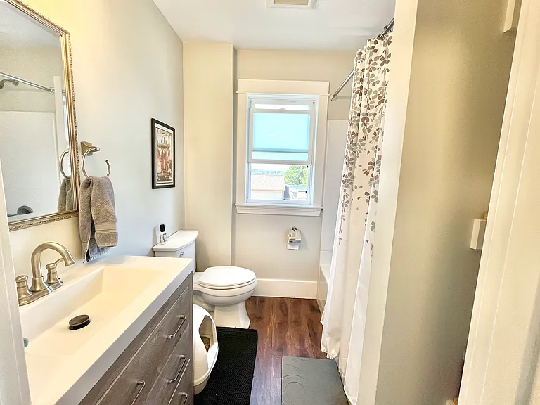 Main hall bathroom on second floor