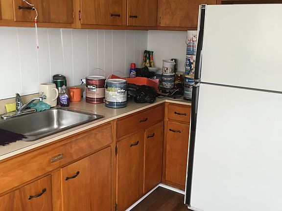 5th image of 4 W Champlain Ave APT 1