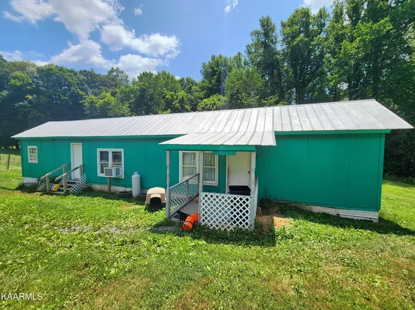 695 Old Harlan Rd, Jonesville, VA 24263