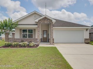 6562 Eastland Cir, Biloxi, MS 39532