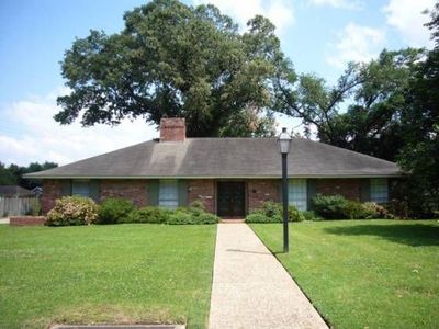 2034 Pollard Pkwy, Baker, LA, 70808