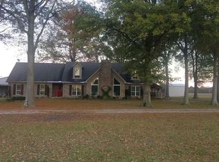 2562 Lake Rest Rd, Proctor, AR 72376
